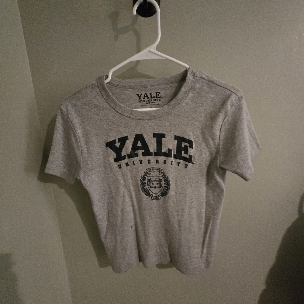 Yale University Gray T-Shirt